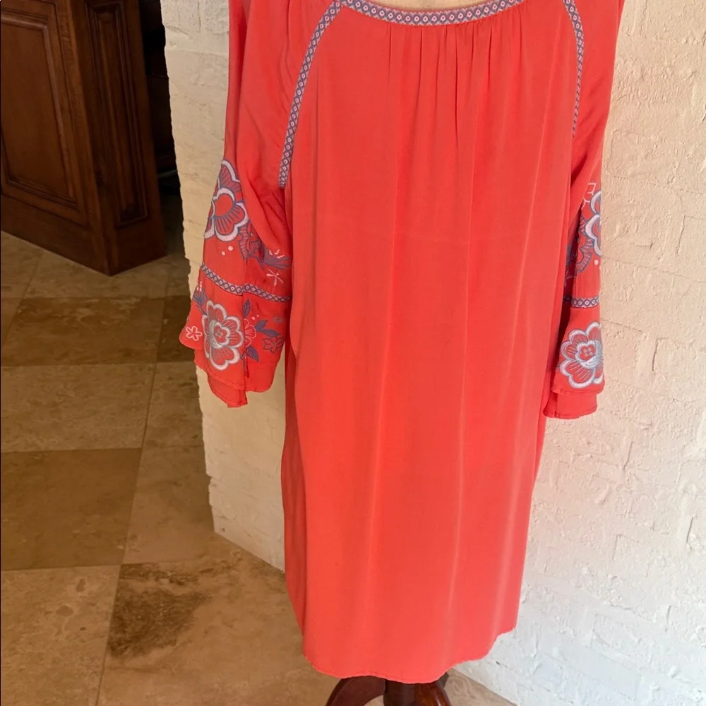 Southern Tide Coral Dress with Blue Embroidery - Picture 5 of 5